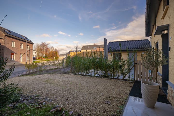 Photo 29 of Hunsstraat 6