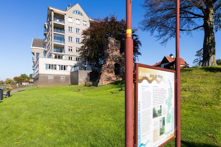 Photo 47 of Schans 16