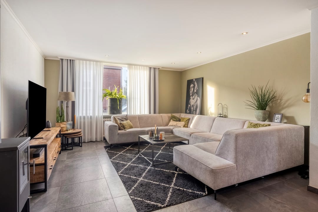 Foto 11 van Bernhardlaan 1