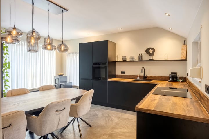 Photo 2 of Bernhardlaan 1