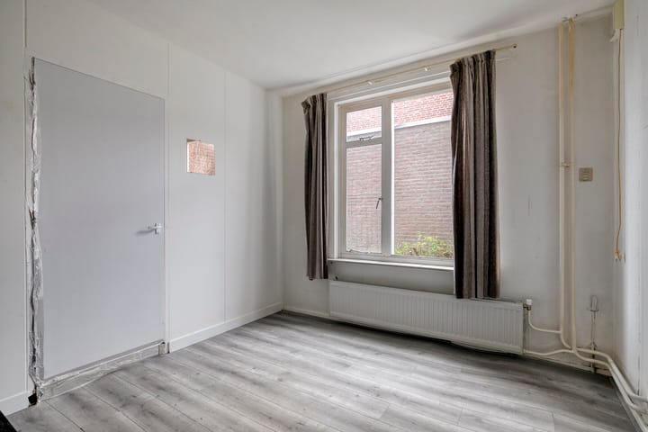 Foto 11 van Oranjestraat 4