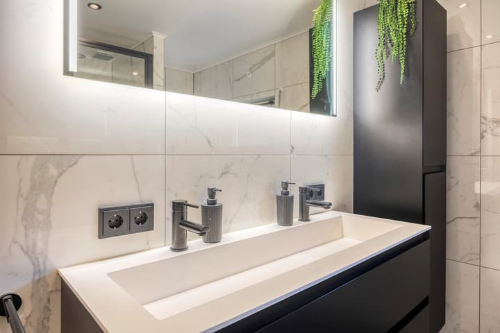 Foto 30 van Bernhardlaan 1