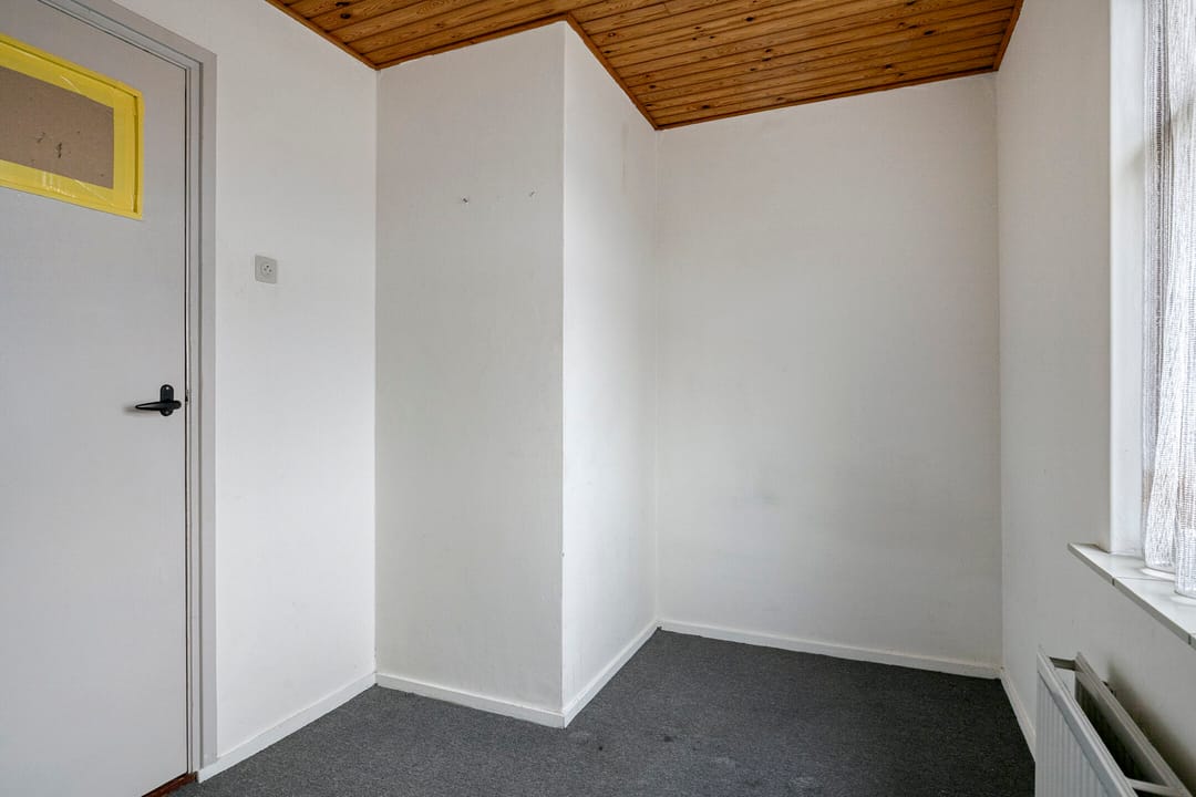 Photo 22 of Oranjestraat 4