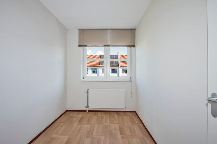 Foto 15 van Rozenhof 64