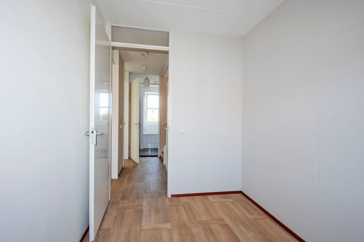 Foto 16 van Rozenhof 64