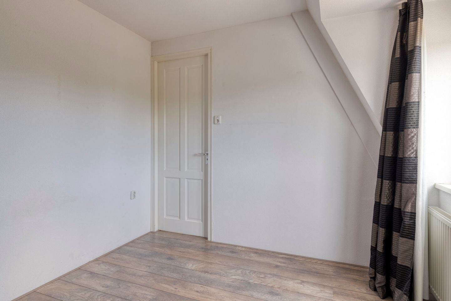 Foto 19 van Pellekaanstraat 32-E