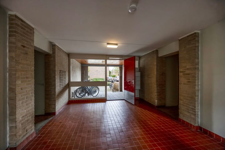 Foto 10 van Plutolaan 148