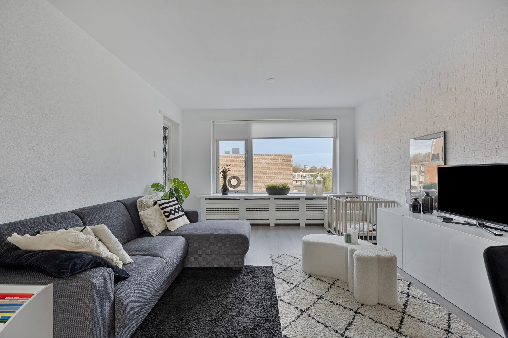 Foto 15 van Plutolaan 148