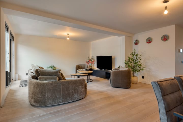 Photo 7 of Visserstuin 134