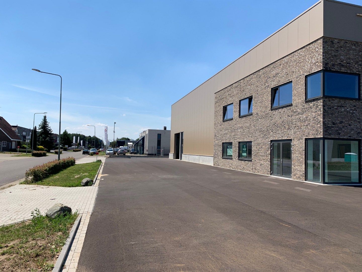 View photo 3 of Edisonweg 23