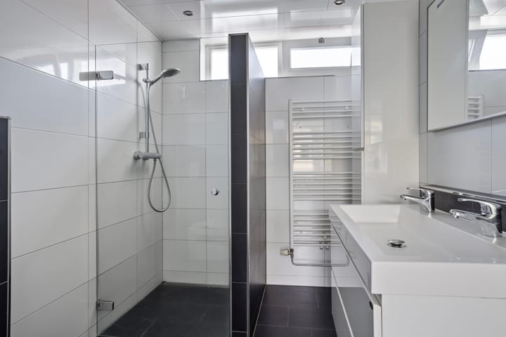 Foto 17 van Ridderspoor 16