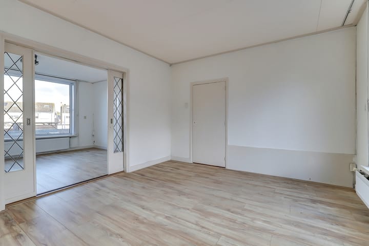 Photo 4 of Kerkring 43