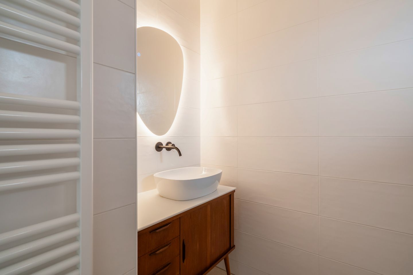 Photo 25 of Roentgenstraat 111