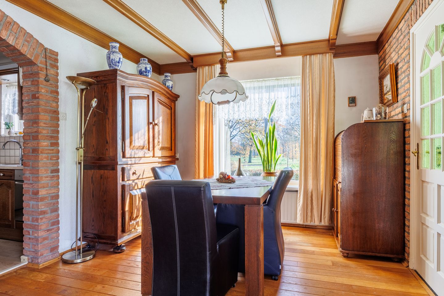 Foto 10 van Julianastraat 25