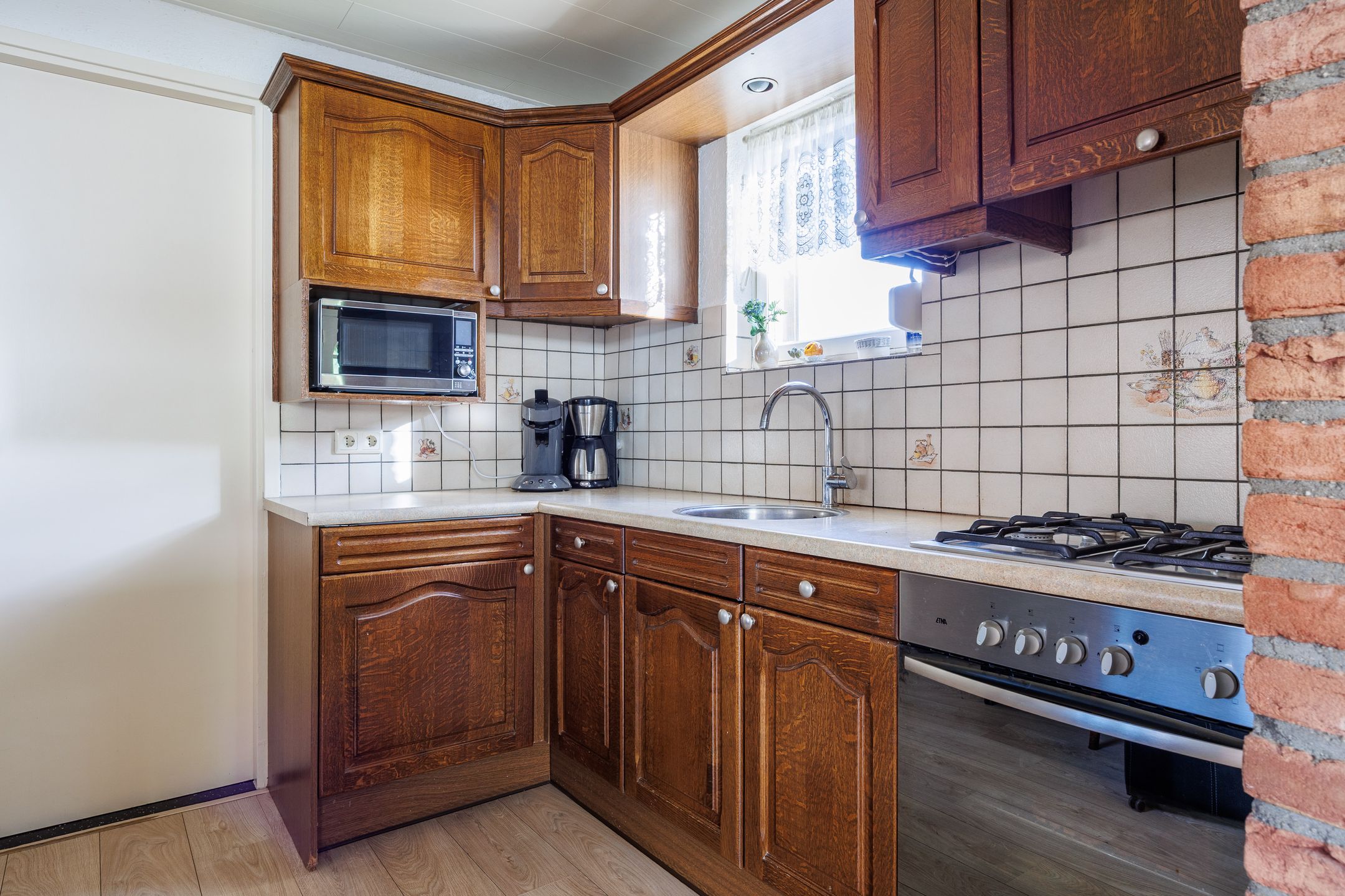 Foto 12 van Julianastraat 25