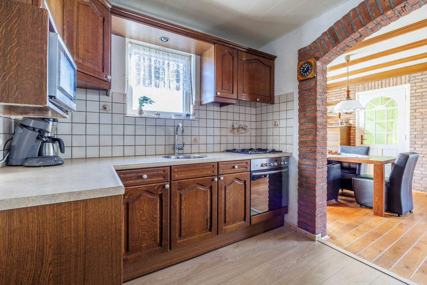 Foto 14 van Julianastraat 25