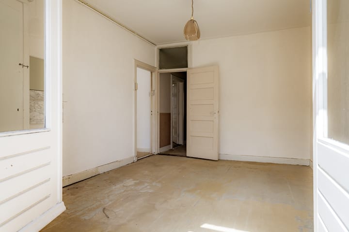 Photo 24 of Van Kinsbergenstraat 20-3