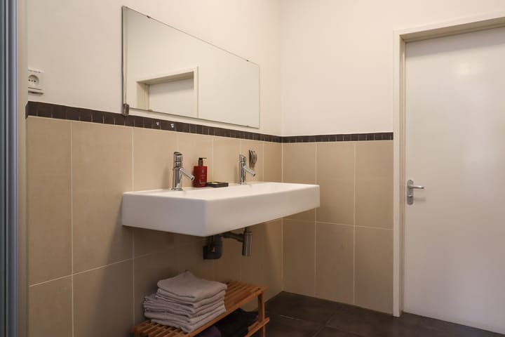 Photo 43 of Buorren 13