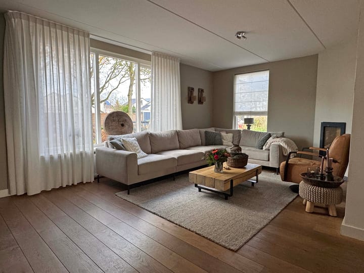 Photo 3 of Roosje Vosstraat 27