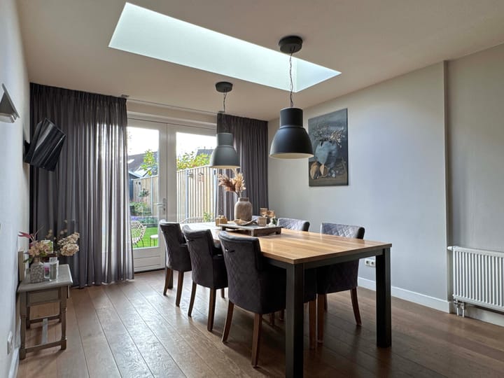 Photo 4 of Roosje Vosstraat 27