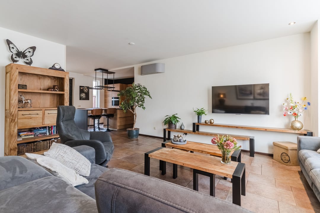 Foto 8 van Roland Larijstraat 5