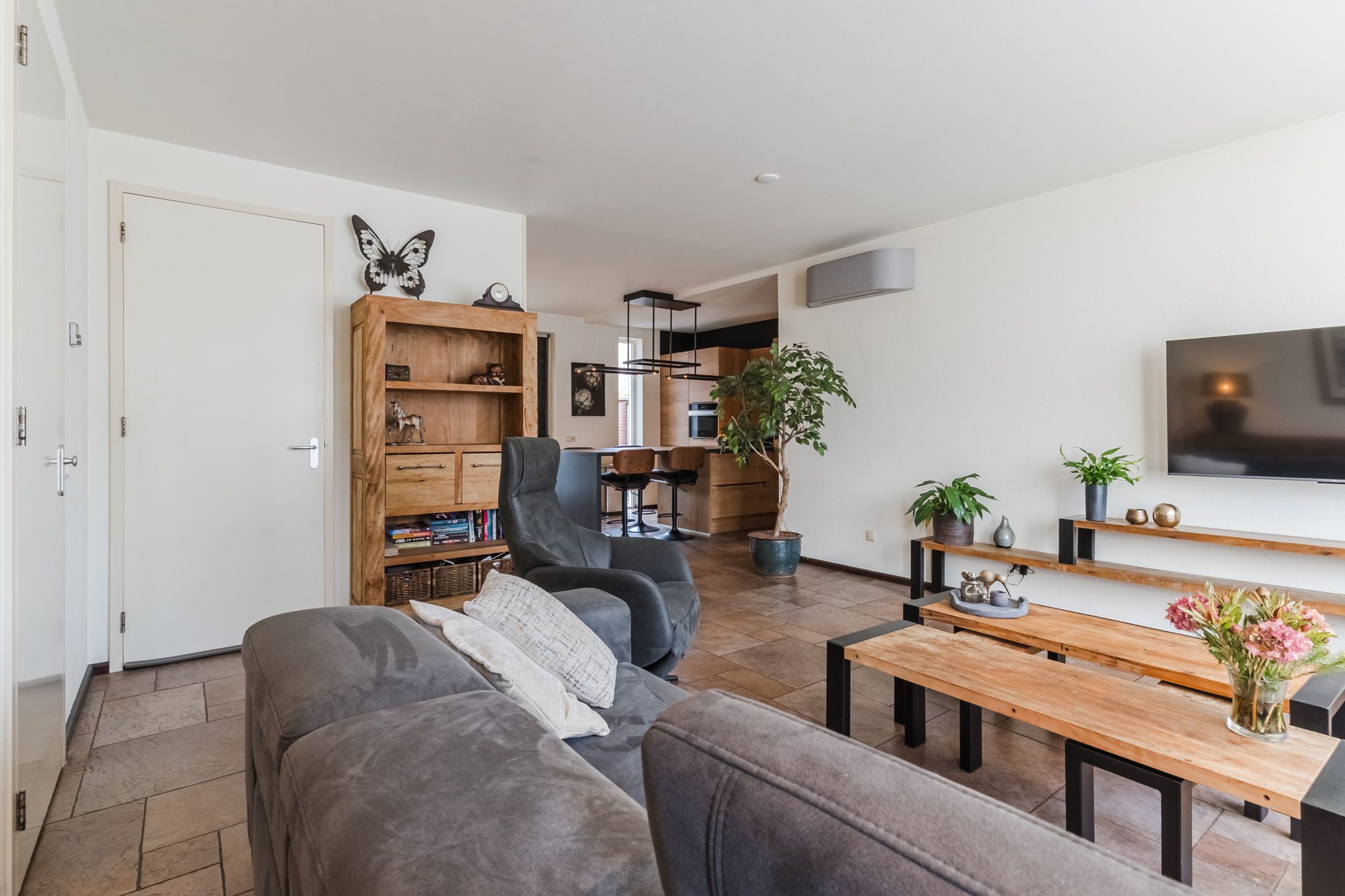 Foto 9 van Roland Larijstraat 5