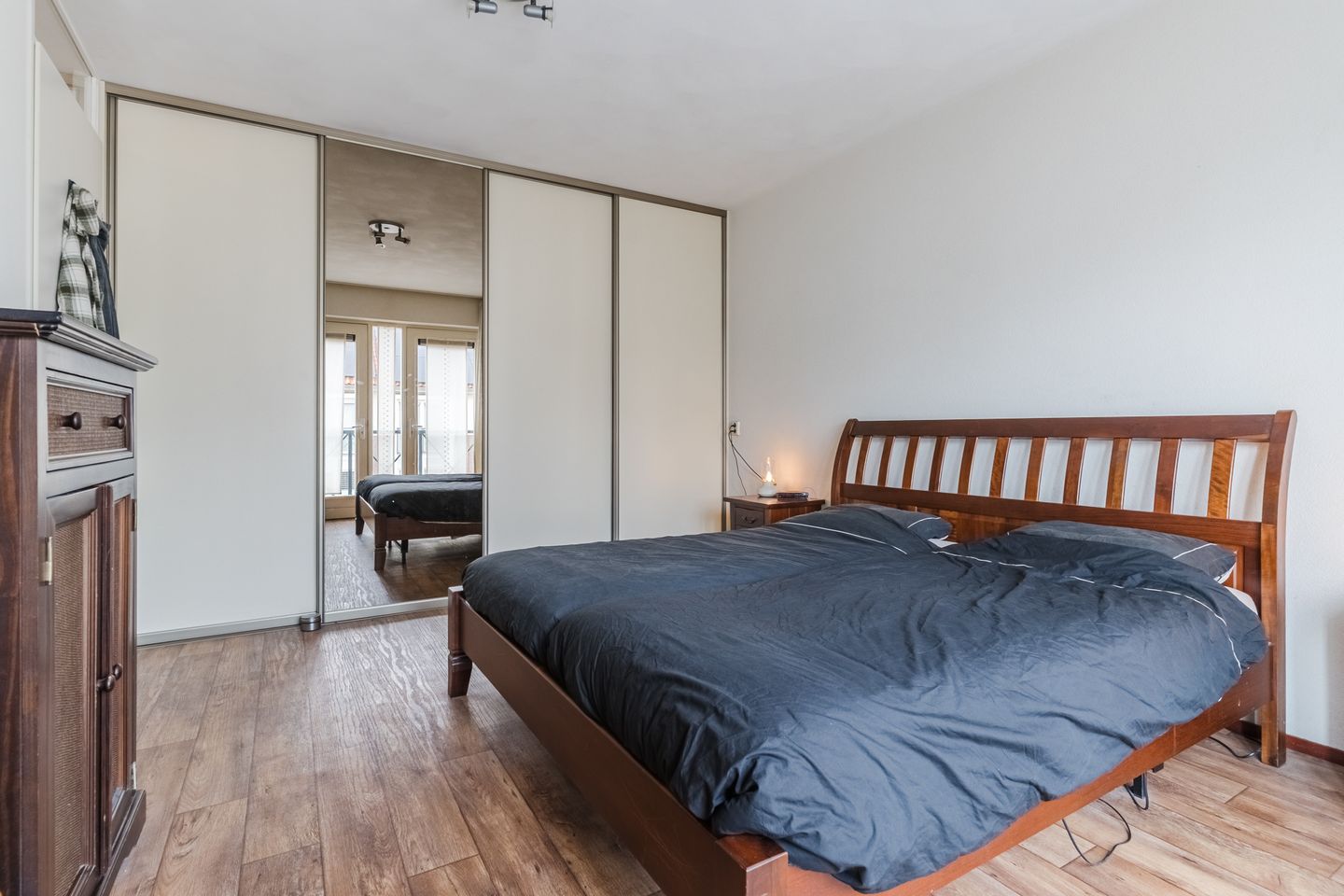 Foto 25 van Roland Larijstraat 5