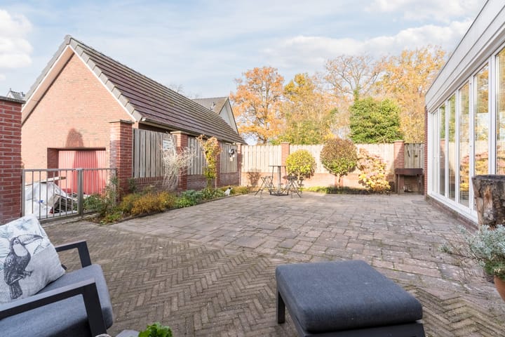 Photo 48 of Roland Larijstraat 5