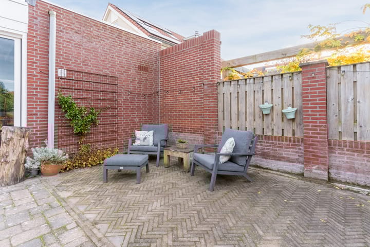 Photo 49 of Roland Larijstraat 5