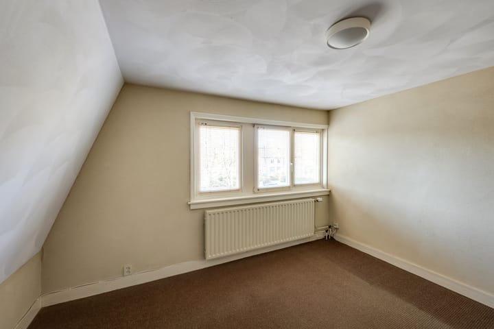 Foto 29 van Julianastraat 80