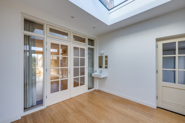 Foto 18 van Julianastraat 80