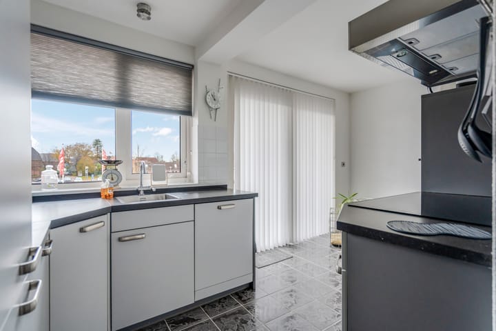 Photo 35 of Landstraat 50-A