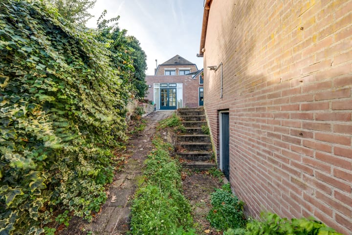 Foto 50 van Julianastraat 80