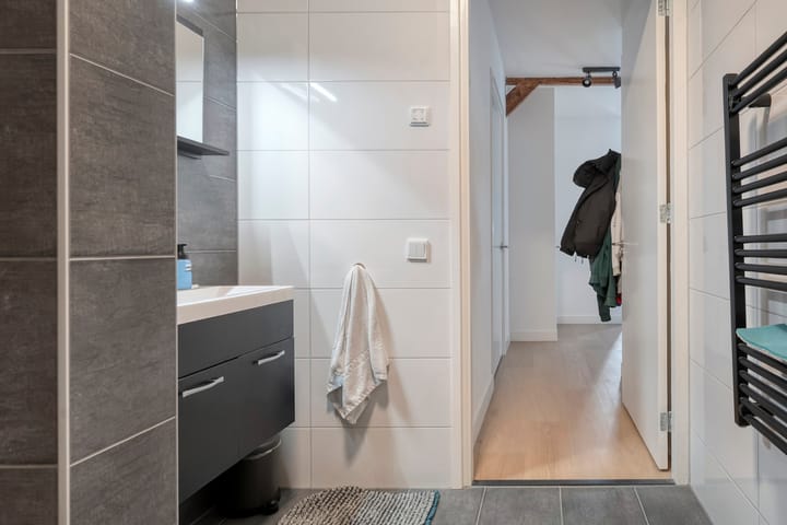 Photo 19 of Karnemelkstraat 7