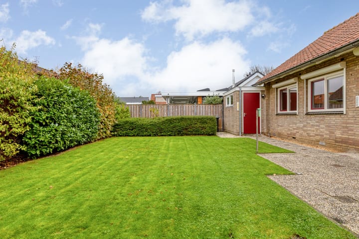 Photo 2 of Johan Wilhem Thibautstraat 11