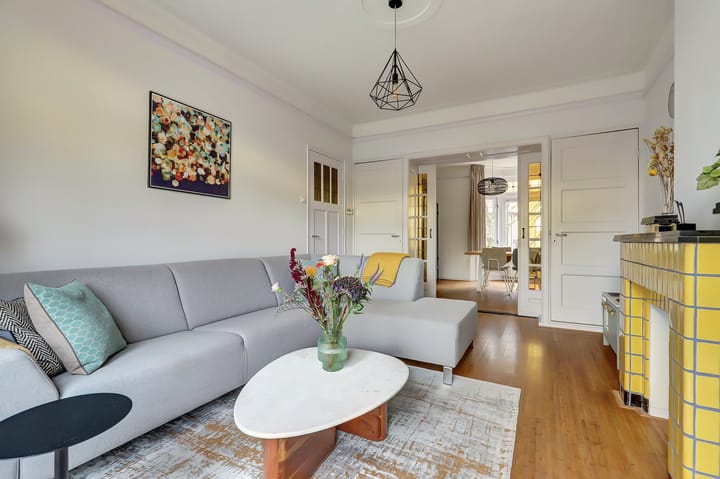 Photo 2 of Tooropstraat 195