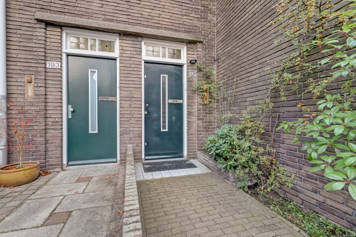 Photo 7 of Tooropstraat 195