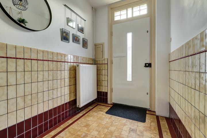 Photo 8 of Tooropstraat 195