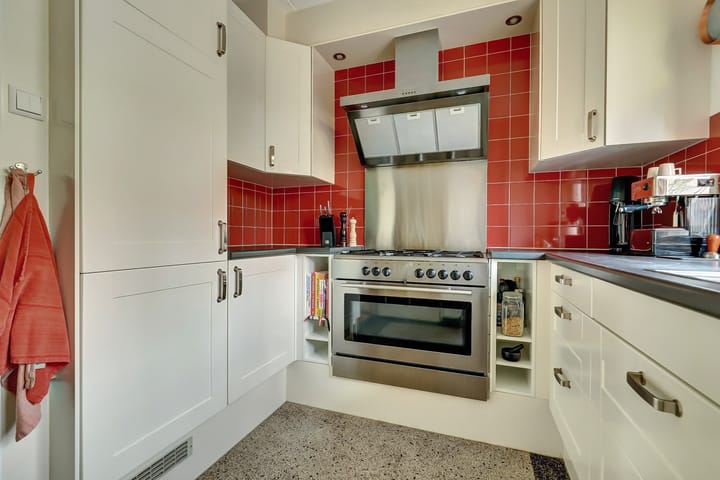 Photo 28 of Tooropstraat 195