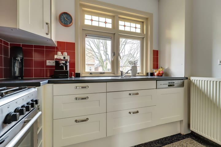 Photo 30 of Tooropstraat 195