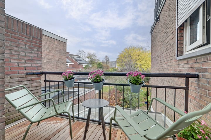 Photo 34 of Tooropstraat 195