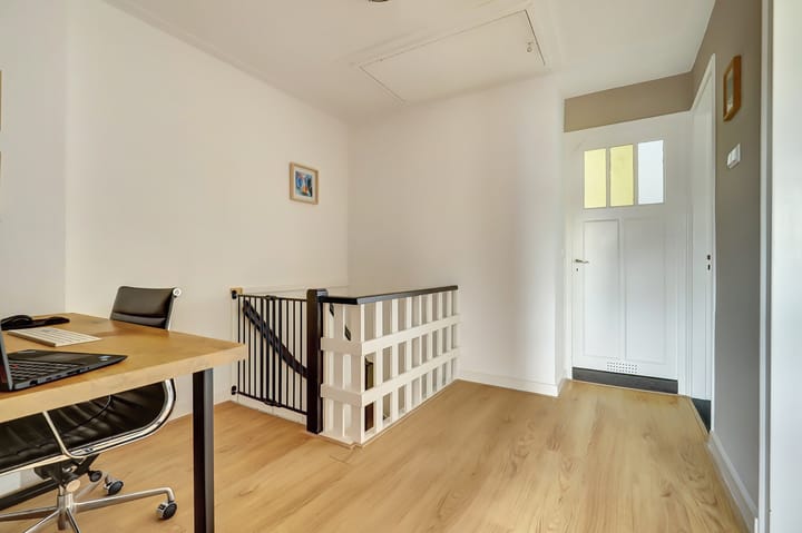 Photo 37 of Tooropstraat 195