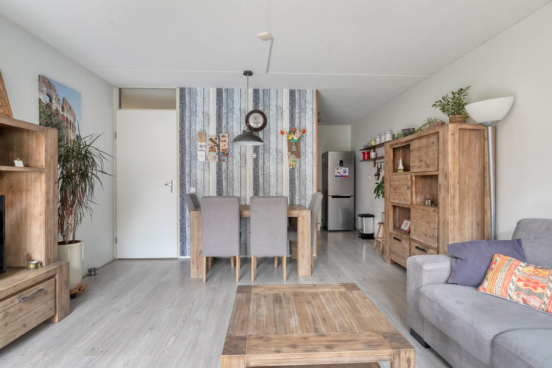 Photo 13 of Scharlakenstraat 40