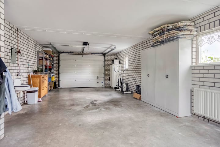 Photo 22 of Jan van Havenstraat 33