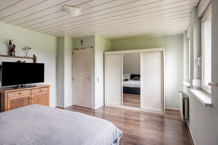 Photo 26 of Jan van Havenstraat 33