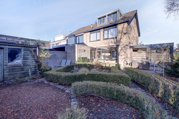 Photo 4 of Wilgestraat 8