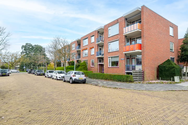 Photo 8 of Moddermanlaan 41