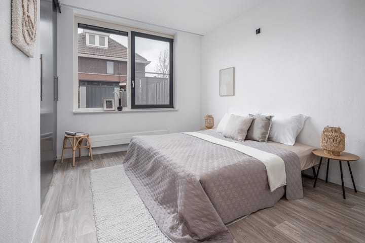 Foto 4 van Roodborst 46