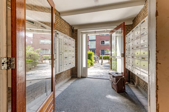 Foto 36 van Barnsteenlaan 33-1