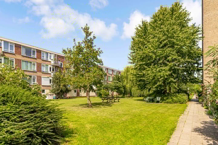 Foto 42 van Barnsteenlaan 33-1